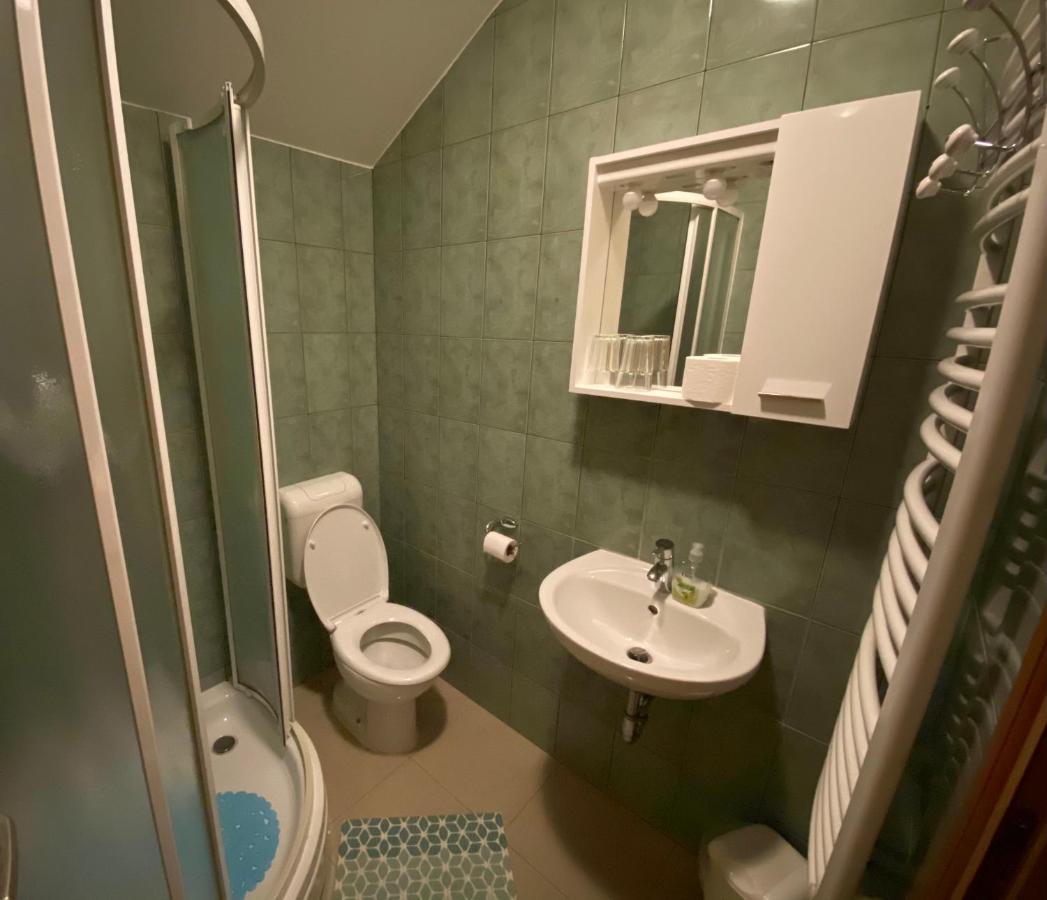 Guest House Lucija Buzin Kültér fotó