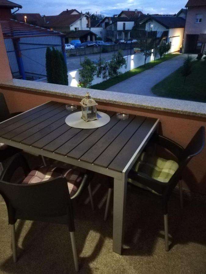 Guest House Lucija Buzin Kültér fotó