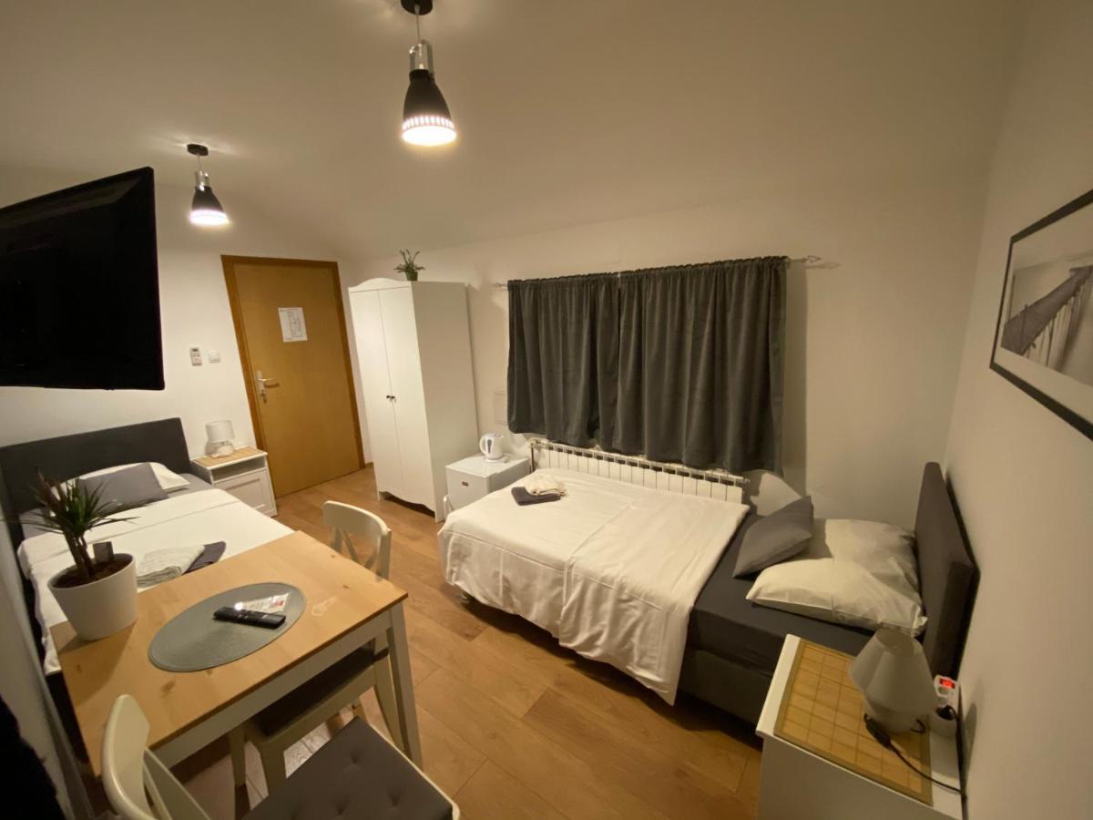 Guest House Lucija Buzin Kültér fotó
