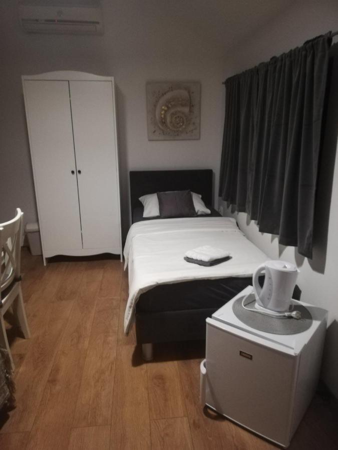 Guest House Lucija Buzin Kültér fotó