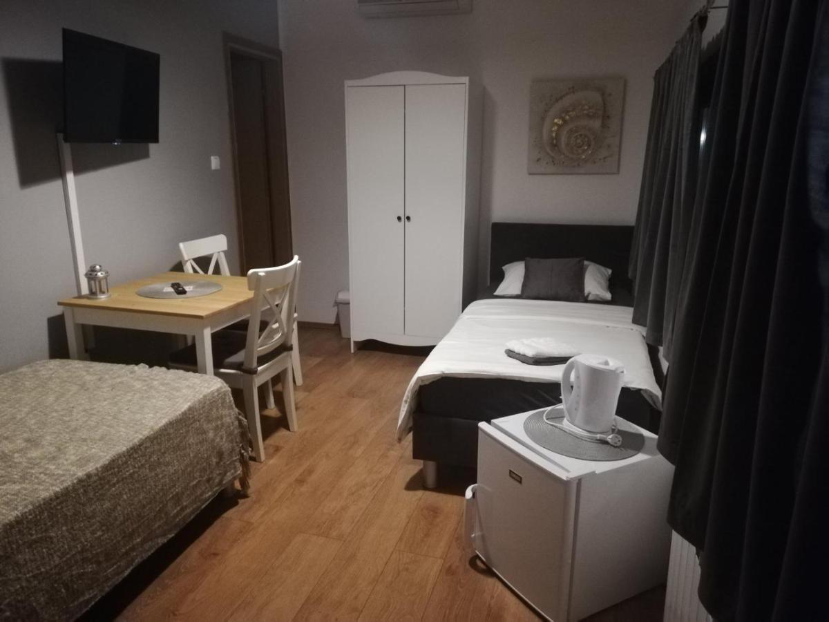 Guest House Lucija Buzin Kültér fotó